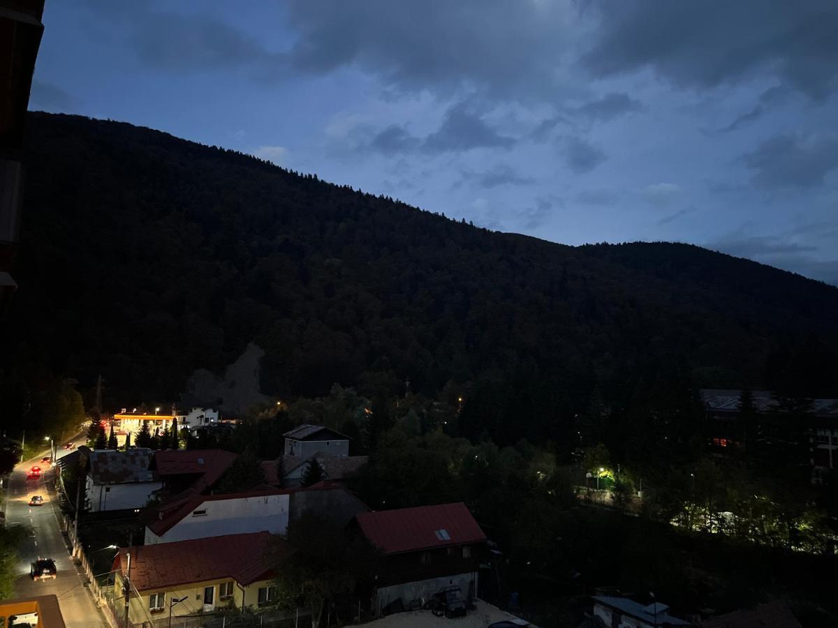 Anissia Apartament Appartamento Sinaia Esterno foto