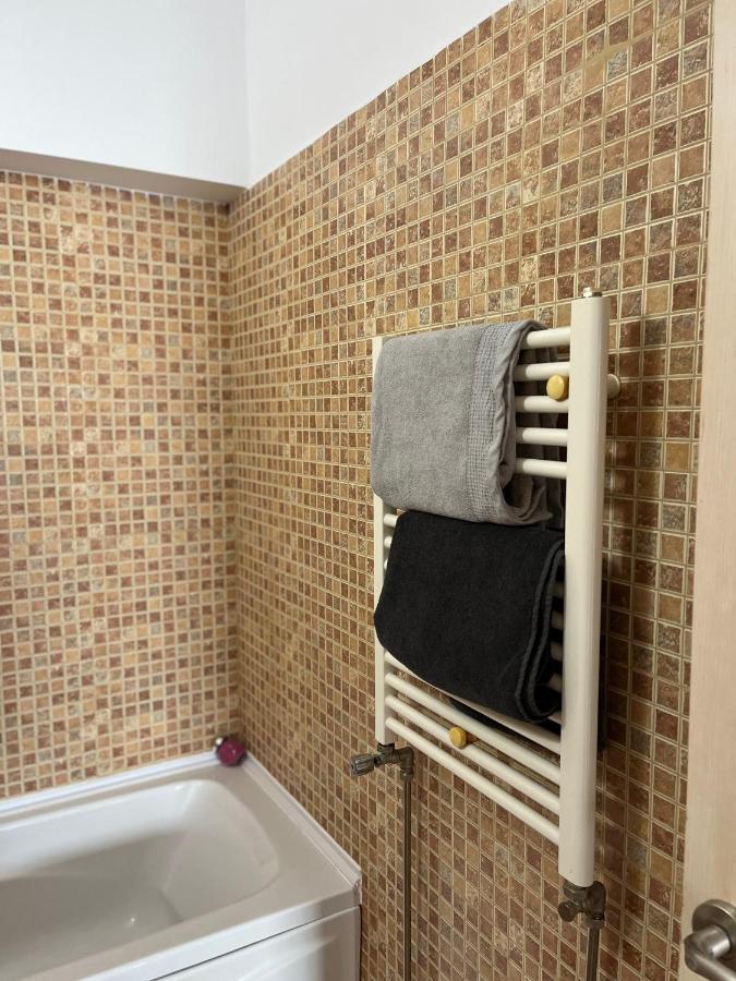 Anissia Apartament Appartamento Sinaia Esterno foto