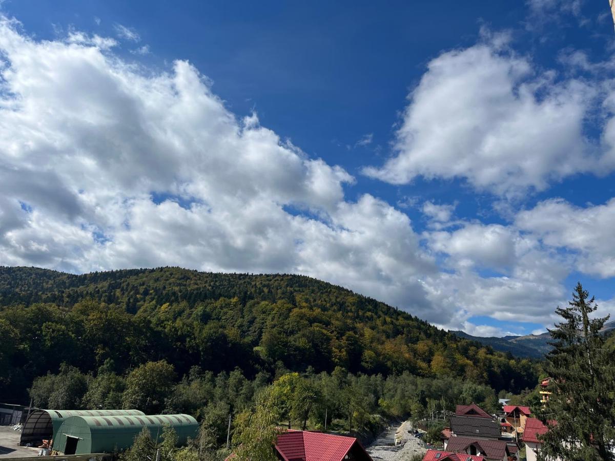 Anissia Apartament Appartamento Sinaia Esterno foto