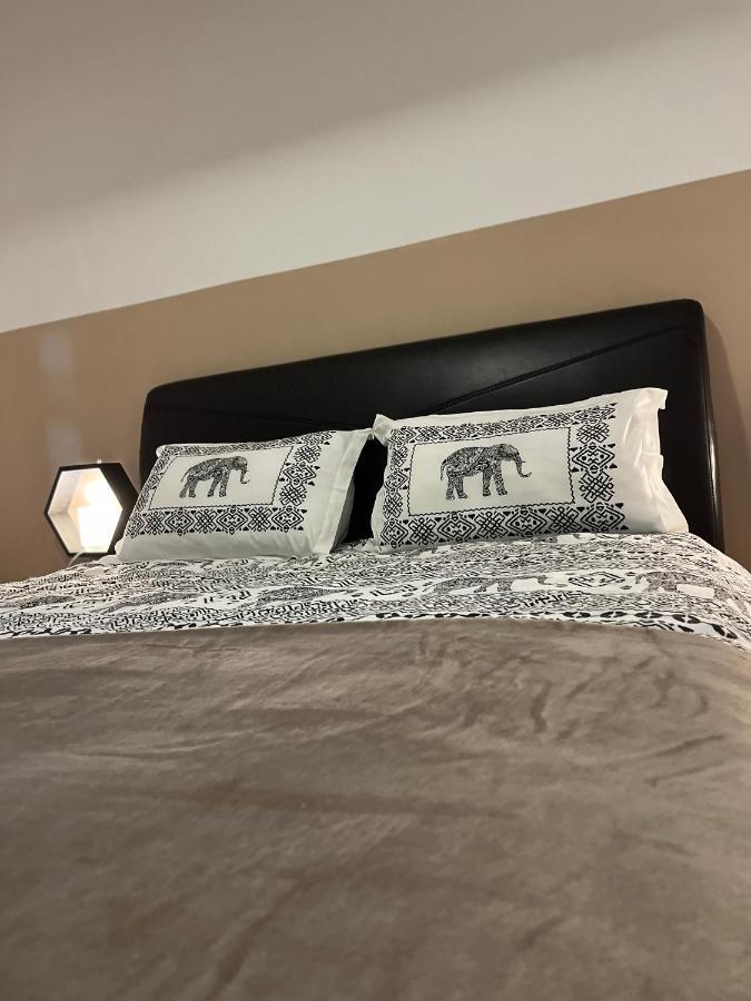 Anissia Apartament Appartamento Sinaia Esterno foto