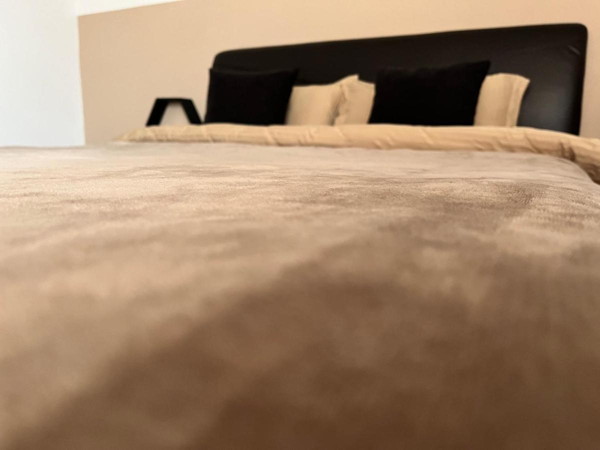 Anissia Apartament Appartamento Sinaia Esterno foto